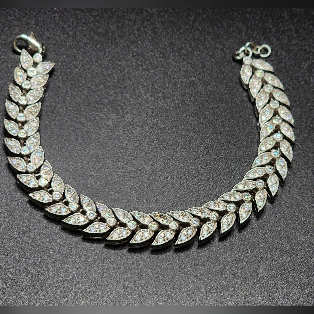 Vintage Elegant Italian Silver Leaf Bracelet